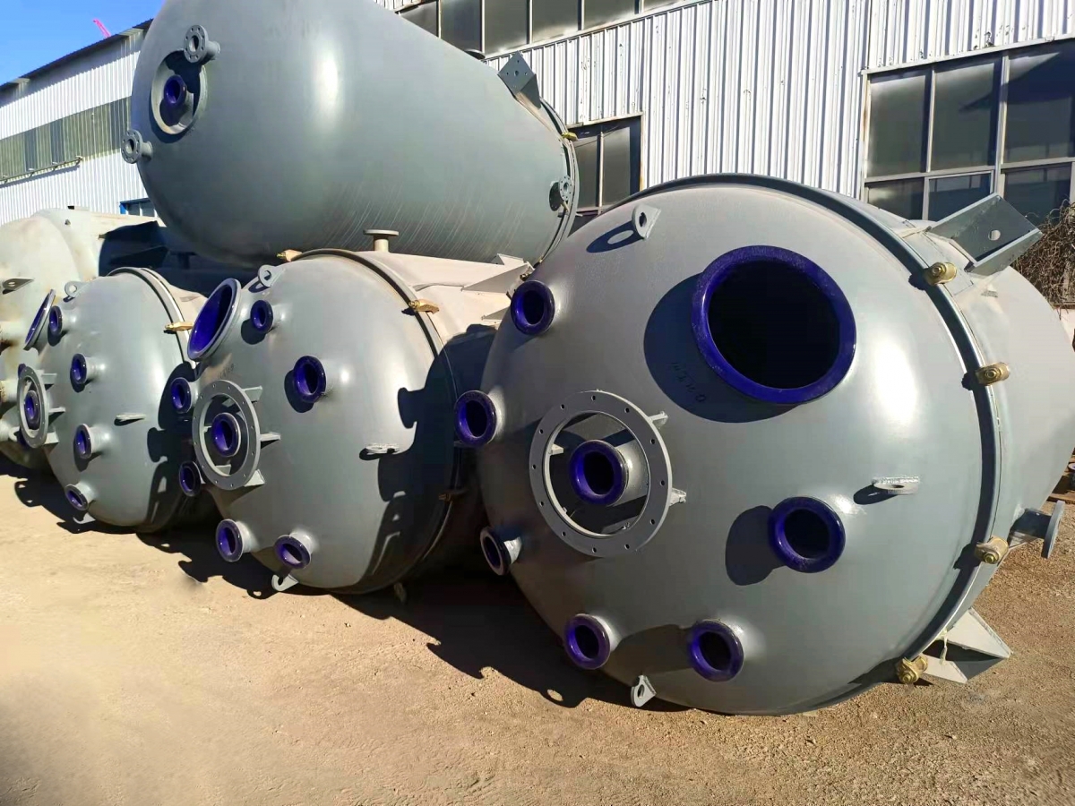 搪瓷反應(yīng)釜在安裝時(shí)應(yīng)注意哪些問(wèn)題？