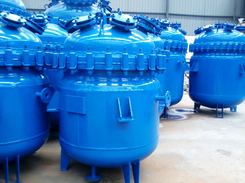 高合金鋼主要有哪幾類？各有什么特點？